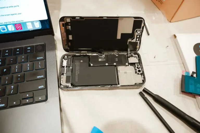 Changement de batterie iPhone : comment ça se passe