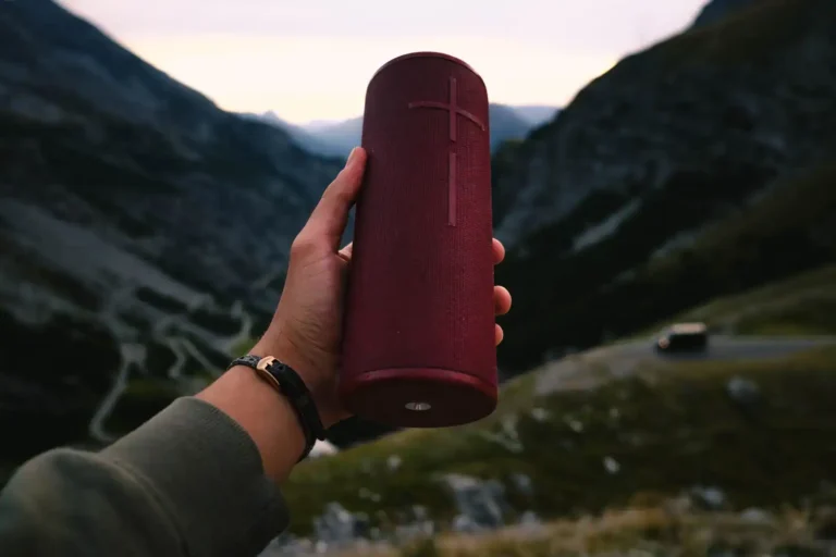 Enceinte Bluetooth Ultimate Ears : ce qu&rsquo;elle supporte vraiment