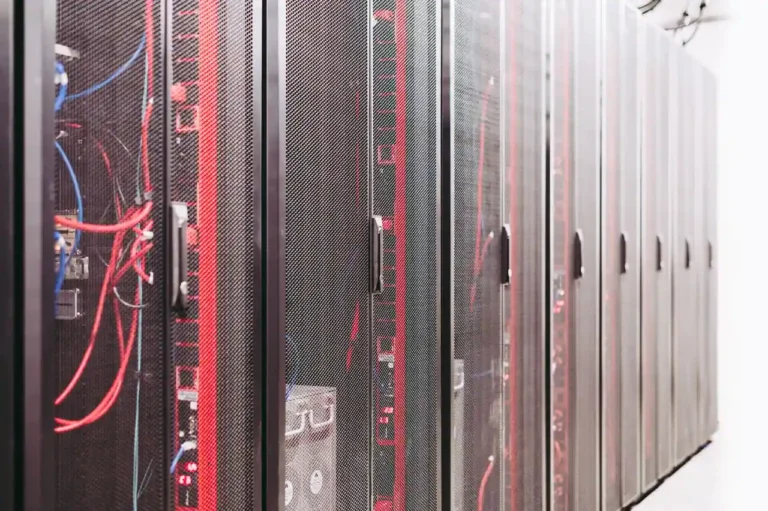 Hébergement web OVH : comprendre l&rsquo;offre et choisir la bonne formule