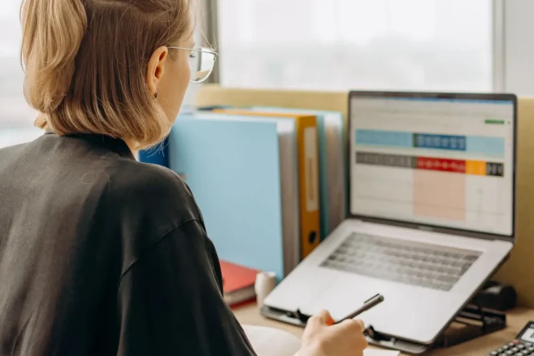 Logiciel de gestion RH : à quoi ça sert et comment bien le choisir