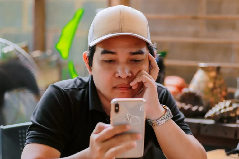 iPhone verrouillé par le propriétaire : que faire ?